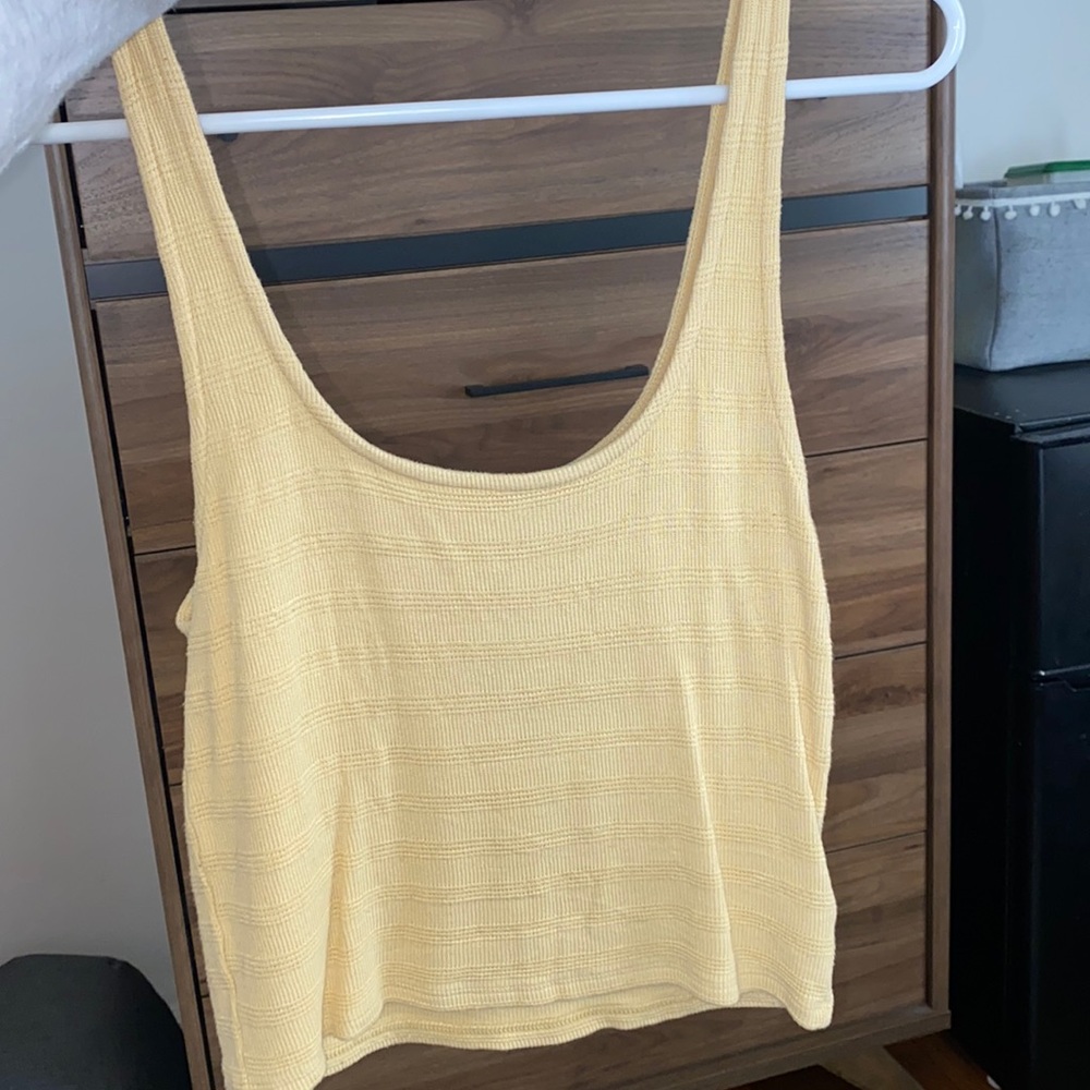 yellow textured American Eagle tank